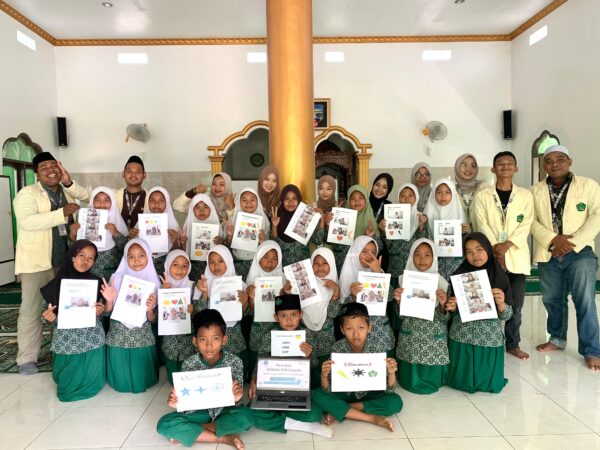 Literasi Digital Sejak Dini: KKN UNUGHA Adakan Pelatihan Komputer Dasar di MI Ma'arif NU Boja